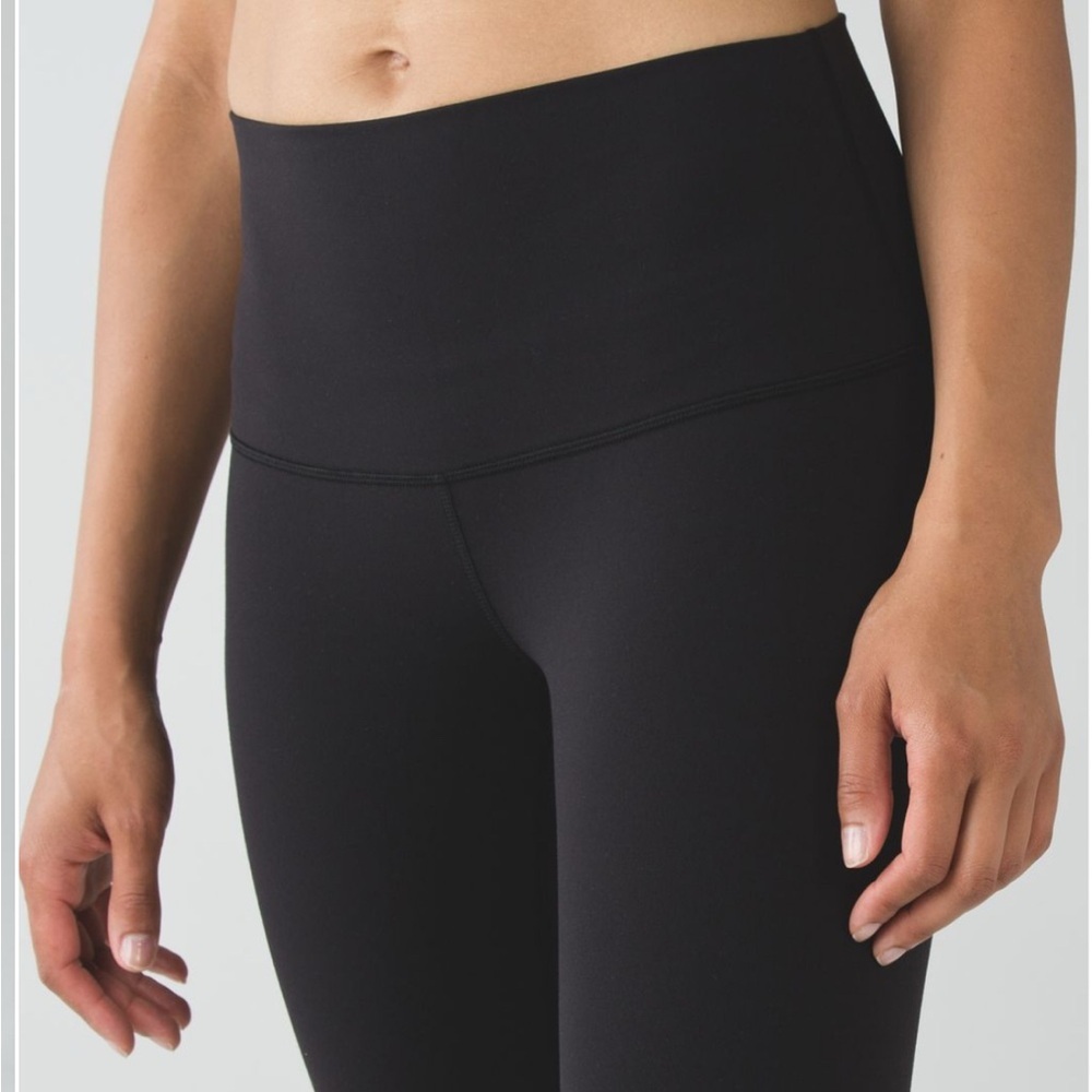 Lululemon Black Wunder Under Crop Leggings Women’s Size 8 - Picture 2 of 6